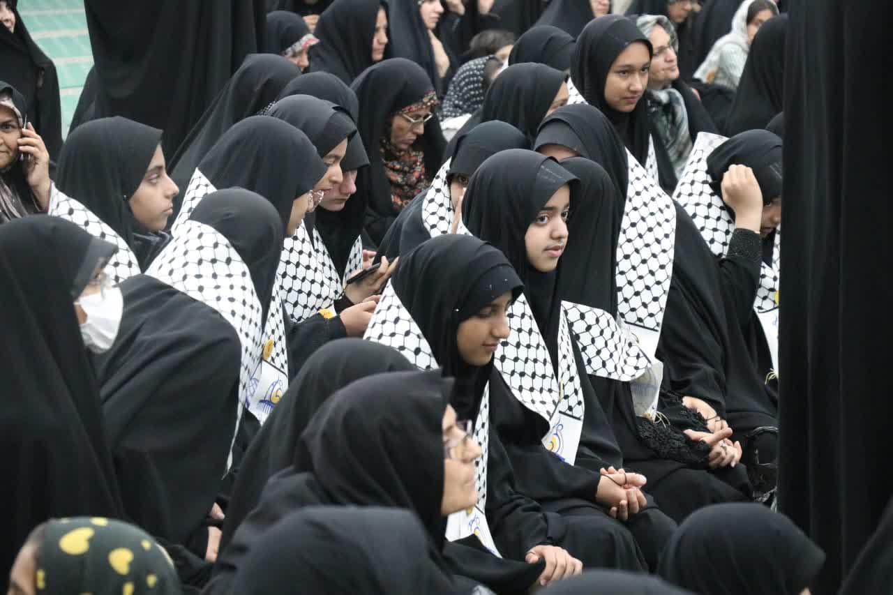 همایش ایران همدل لشکر طلایی